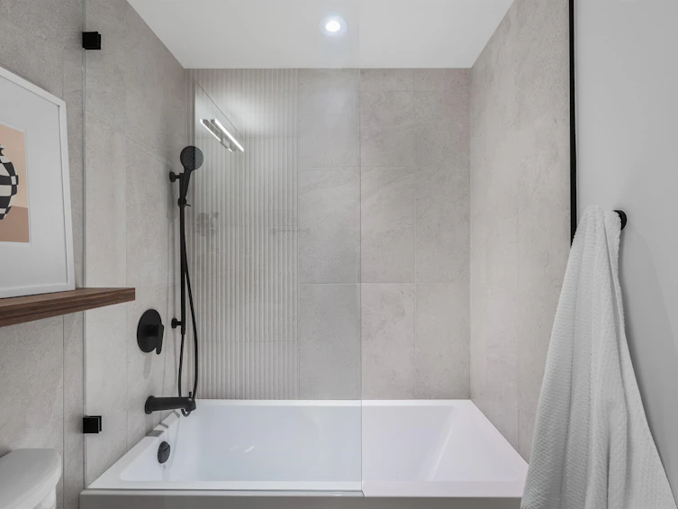 101-717 Jervis Street, Vancouver, BC, V6E 4L5 - 30