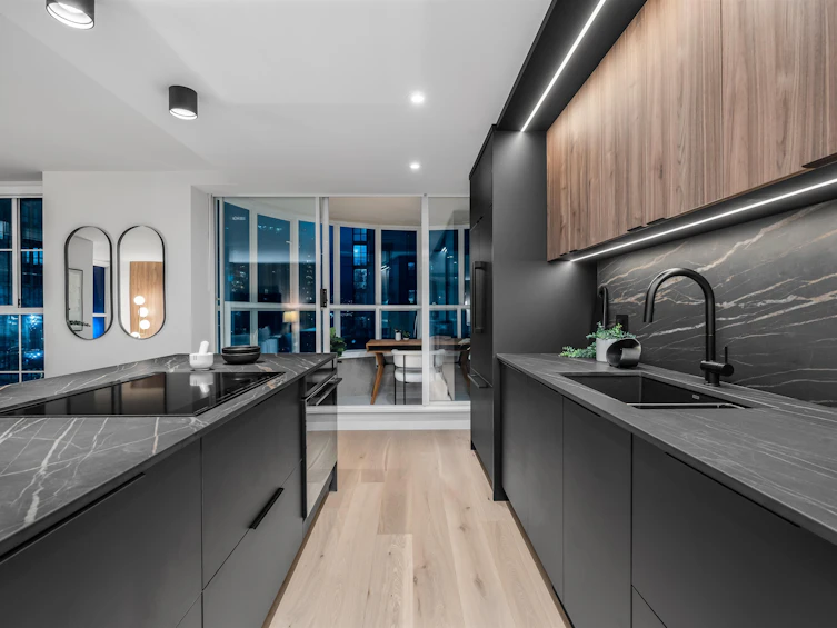 101-717 Jervis Street, Vancouver, BC, V6E 4L5 - 14