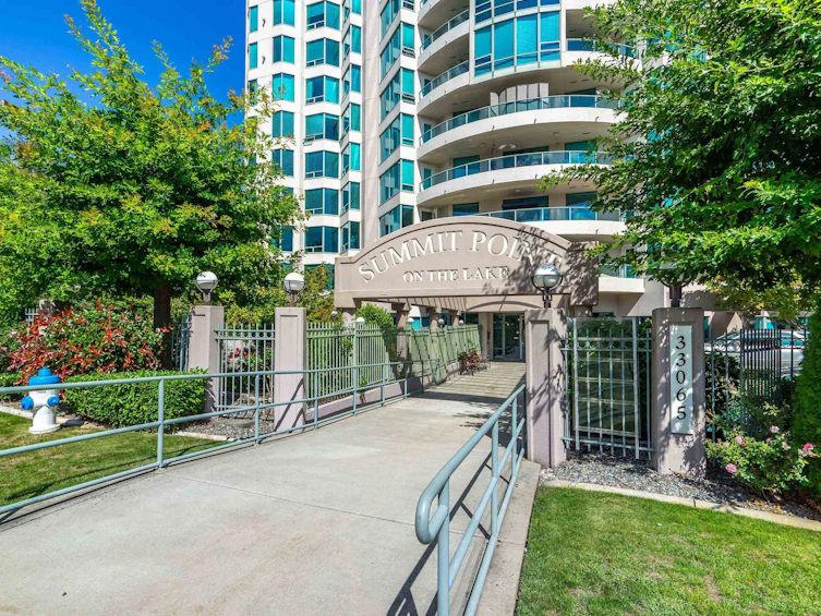 802-33065 Mill Lake Road, Abbotsford, BC, V2S 8E6 - 2