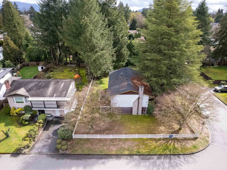 21099 Berry Avenue, Maple Ridge, BC, V2X 7V3 - 38