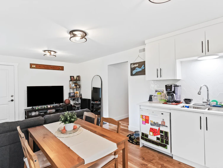 21099 Berry Avenue, Maple Ridge, BC, V2X 7V3 - 25