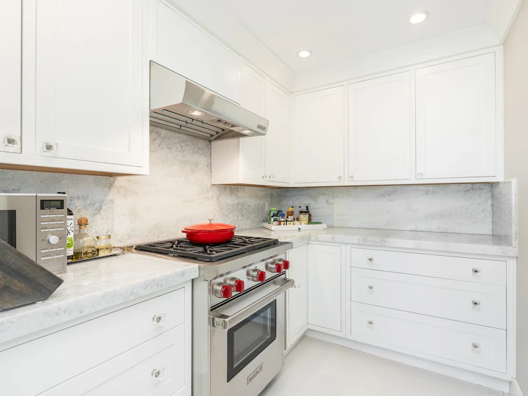 4710 Piccadilly South, West Vancouver, BC, V7W 1E4 - 9
