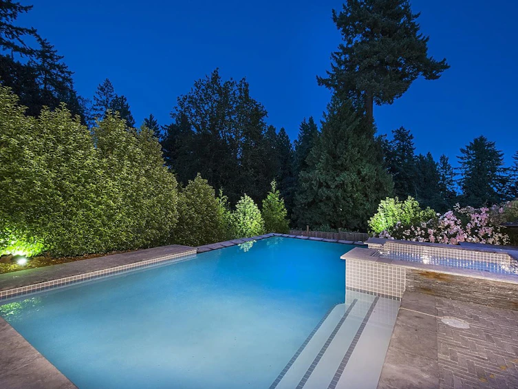 4710 Piccadilly South, West Vancouver, BC, V7W 1E4 - 24