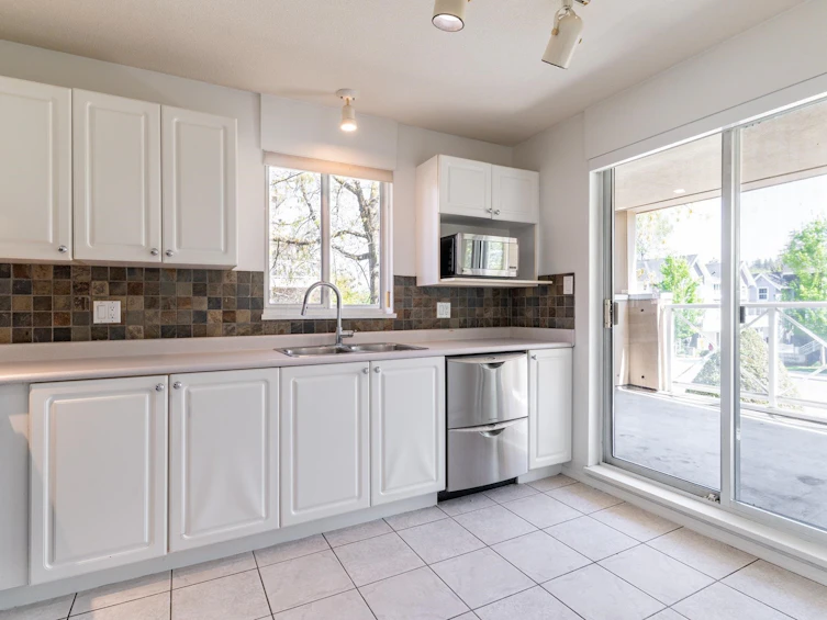203-2559 Parkview Lane, Port Coquitlam, BC, V3C 6M1 - 7
