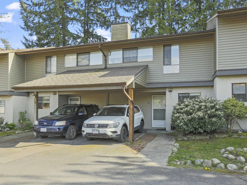 3 - 1174 Inlet Street, Coquitlam BC V3B 6E4