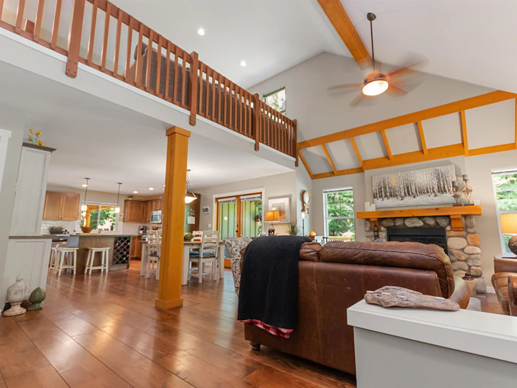 1907 Ravenwood Trail, Cultus Lake, BC, V2R 0E1 - 5