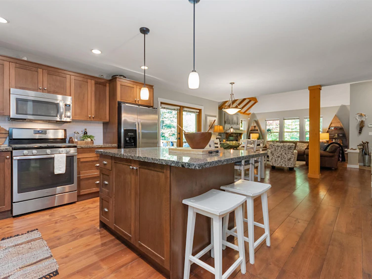 1907 Ravenwood Trail, Cultus Lake, BC, V2R 0E1 - 11