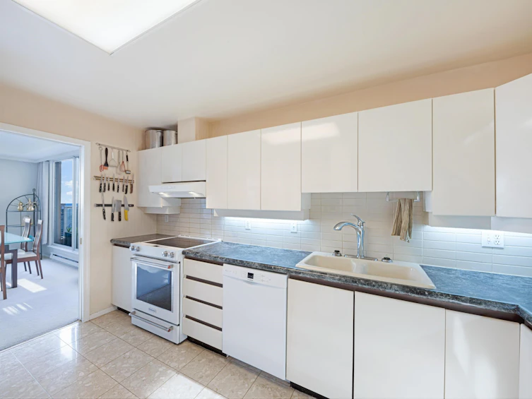 2602-6220 Mckay Avenue, Burnaby, BC, V5H 4M8 - 17