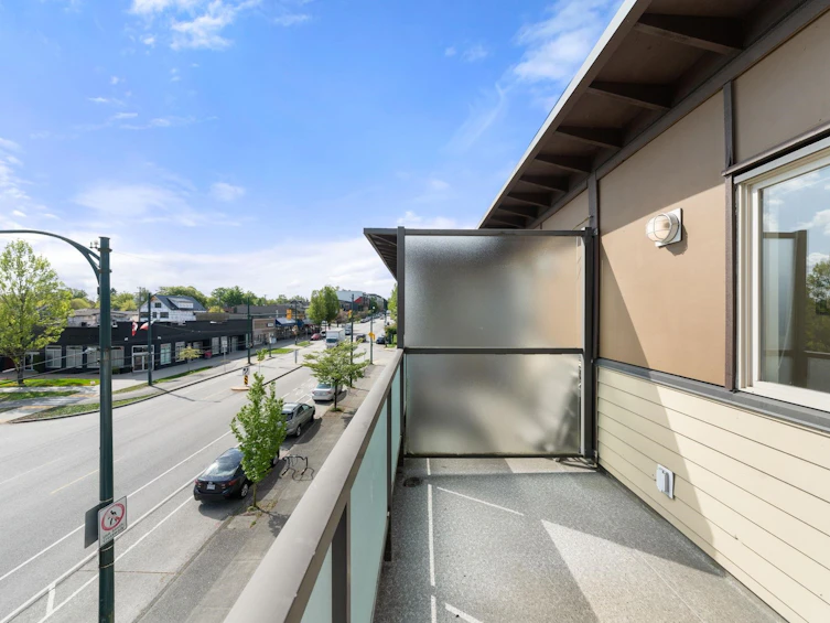17-2389 Charles Street, Vancouver, BC, V5L 5G4 - 38
