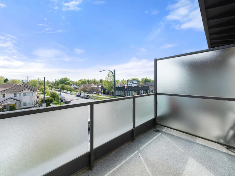 17-2389 Charles Street, Vancouver, BC, V5L 5G4 - 36
