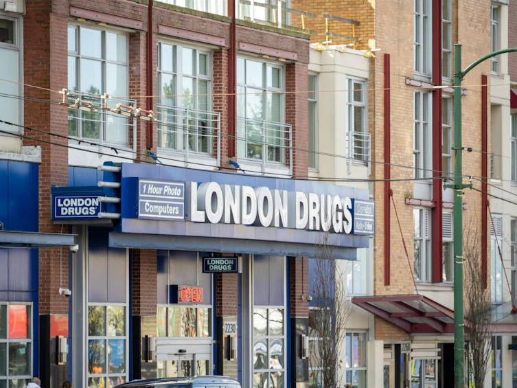 304-2190 W 8 Avenue, Vancouver, BC, V6K 2A4 - 22
