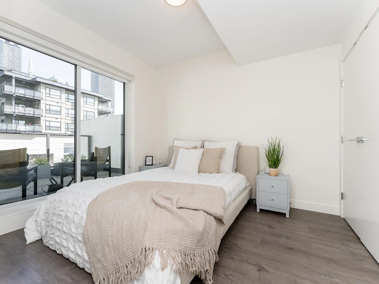 TH2-4465 Juneau Street, Burnaby, BC, V5C 0L8 - 16