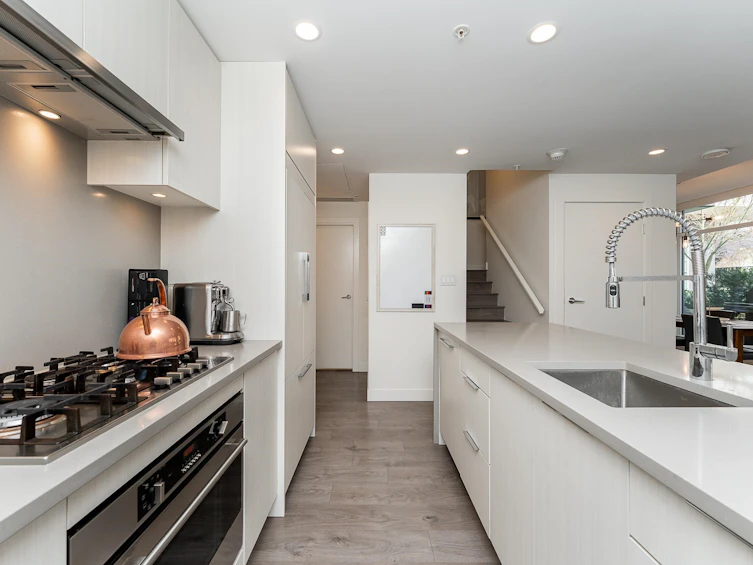 TH2-4465 Juneau Street, Burnaby, BC, V5C 0L8 - 12