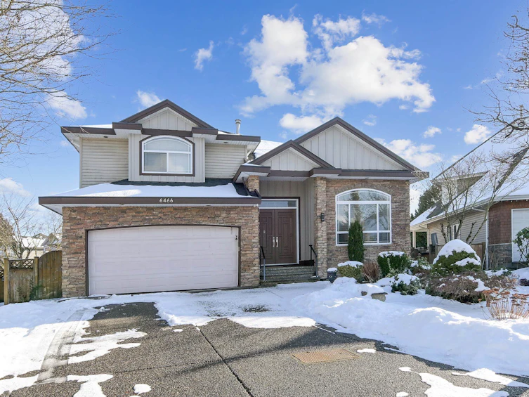 6466 189 Street, Surrey, BC, V3S 8V4 - 2