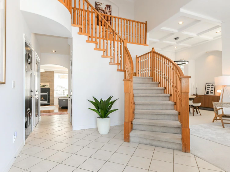 6466 189 Street, Surrey, BC, V3S 8V4 - 6