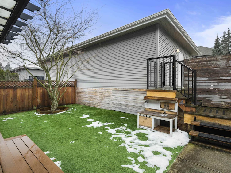 6855 208a Street, Langley, BC, V2Y 0G2 - 32
