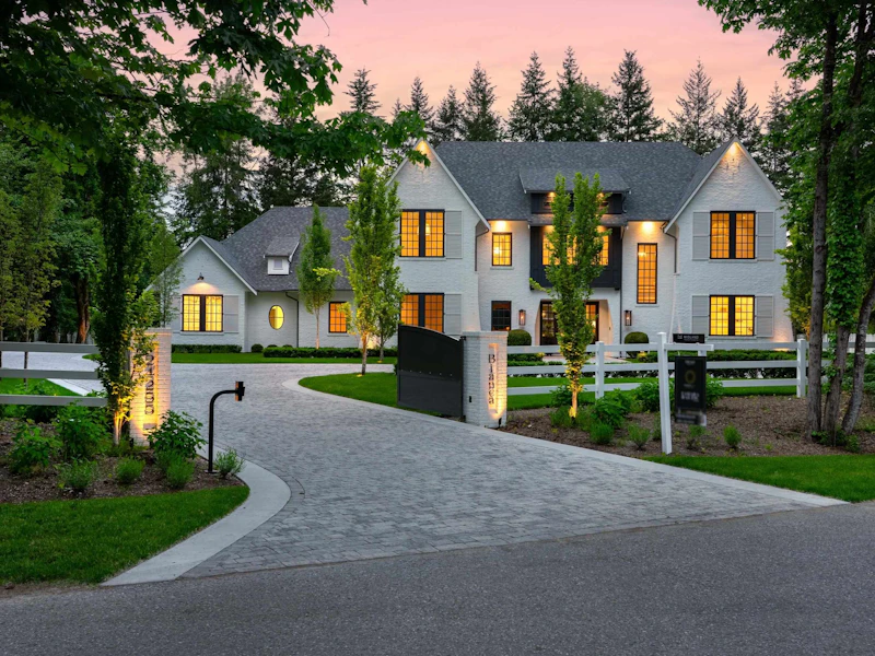 24255 54th Avenue, Langley BC V2Z 2N4