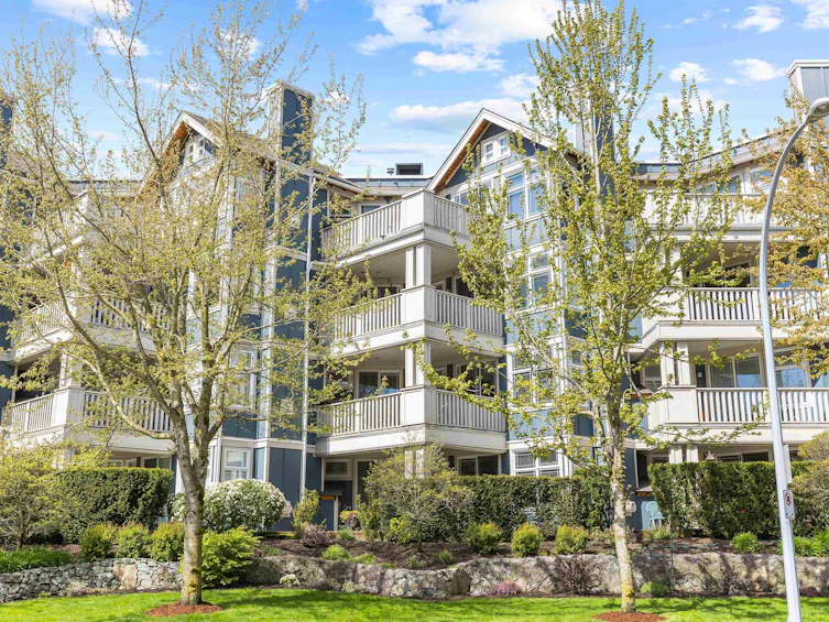 411-15392 16a Avenue, Surrey, BC, V4A 1S9 - 4