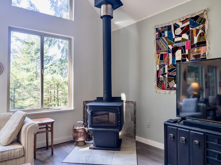 2609 Dory Way, Pender Island, BC, V0N 2M2 - 9