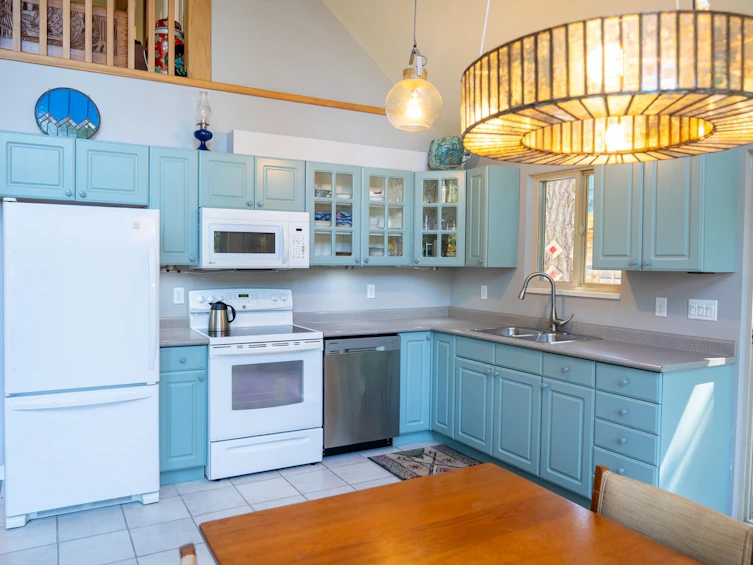 2609 Dory Way, Pender Island, BC, V0N 2M2 - 4