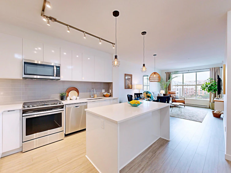 C427-8150 207 Street, Langley, BC, V2Y 4J4