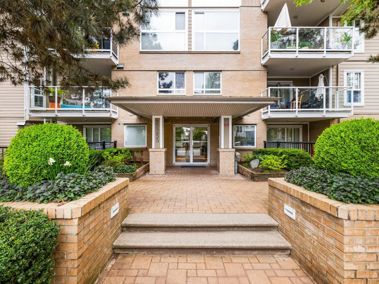 402-22255 122 Avenue, Maple Ridge, BC, V2X 3X8 - 2
