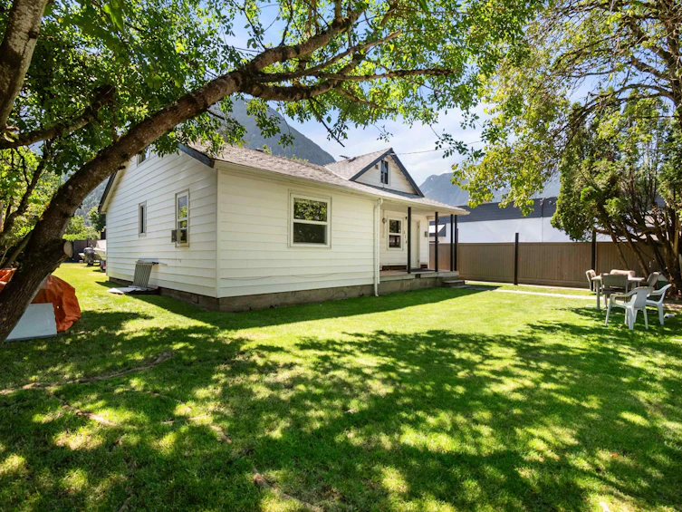 514 Commission Street, Hope, BC, V0X 1L0