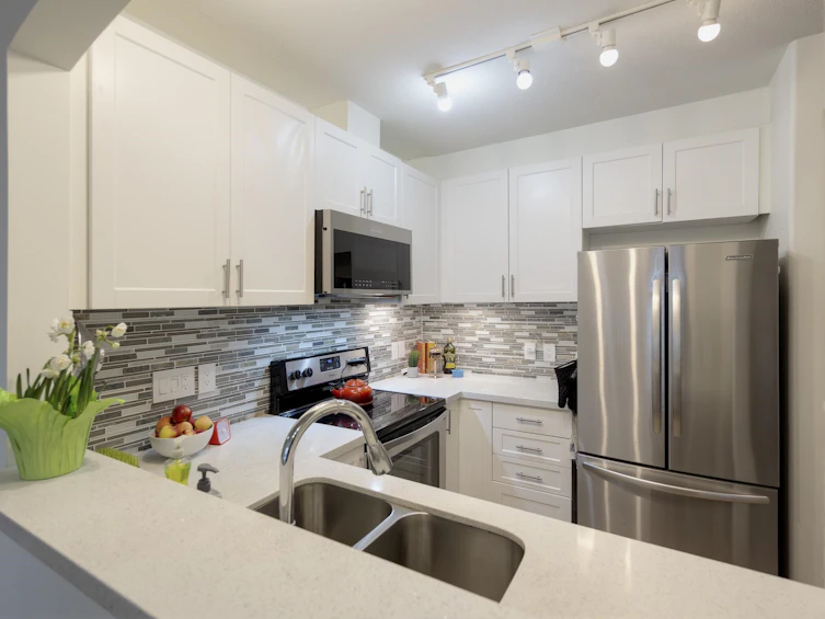 306-3608 Deercrest Drive, North Vancouver, BC, V7G 2S8 - 6