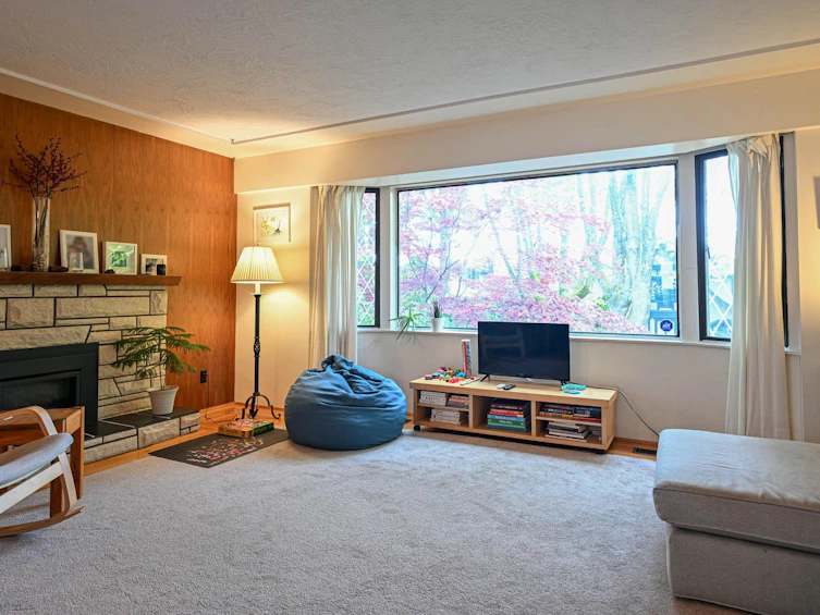 4378 W 11th Avenue, Vancouver, BC, V6R 2M1 - 3