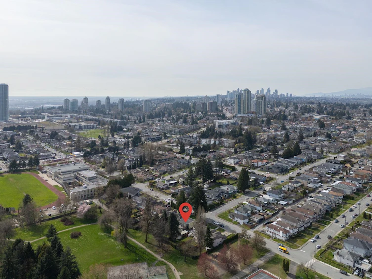 7564 12th Avenue, Burnaby, BC, V3N 2K1 - 12
