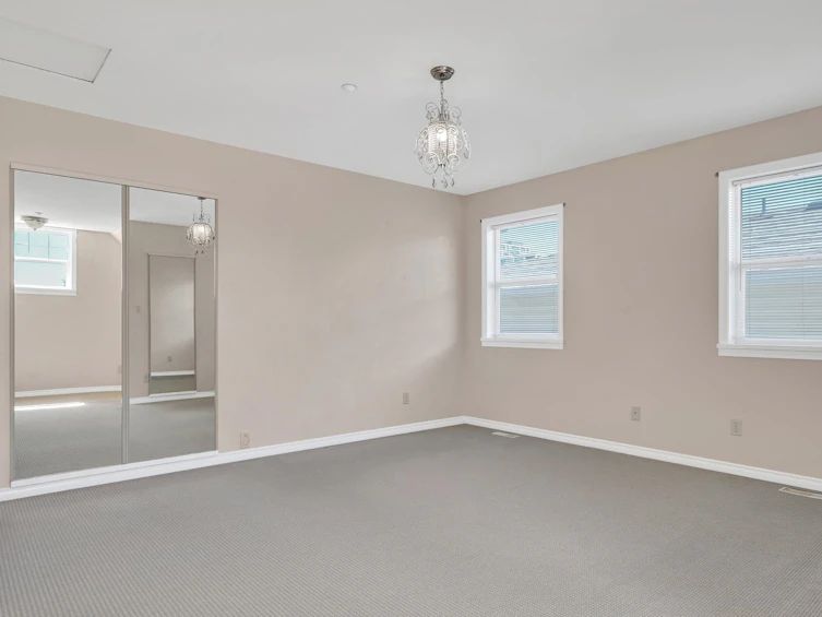 15521 Goggs Avenue, Surrey, BC, V4B 2N5 - 25