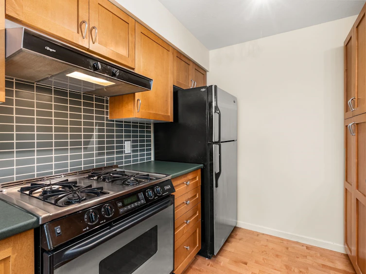 211-2161 W 12th Avenue, Vancouver, BC, V6K 4S7 - 13