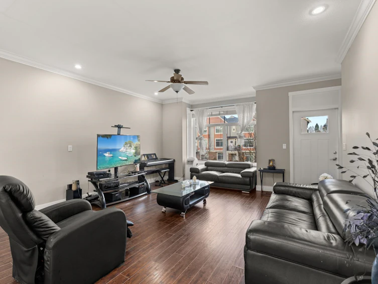 12-12092 70 Avenue, Surrey, BC, V3W 1A6 - 7