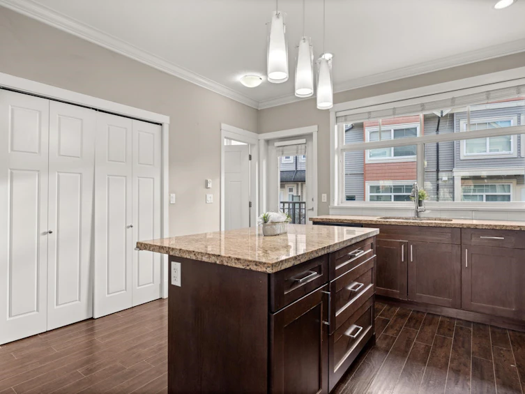 12-12092 70 Avenue, Surrey, BC, V3W 1A6 - 10