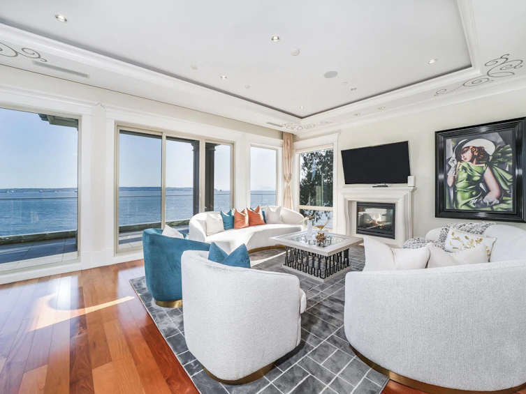 3008 Procter Avenue, West Vancouver, BC, V7V 1G1 - 3