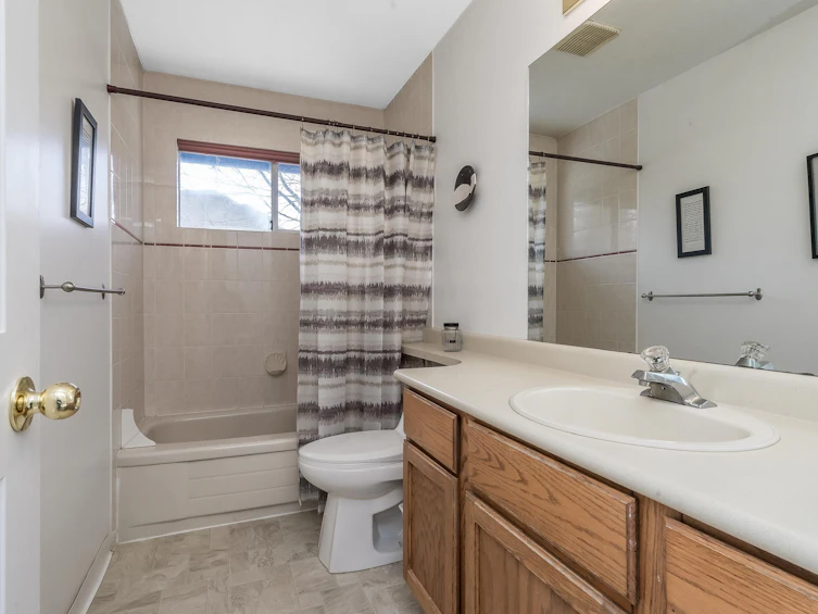 8863 212b Street, Langley, BC, V1M 2E2 - 30
