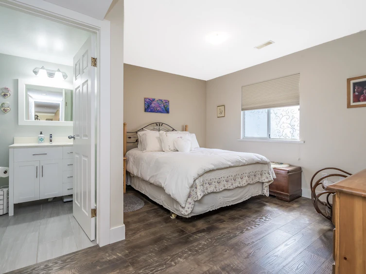 8863 212b Street, Langley, BC, V1M 2E2 - 40