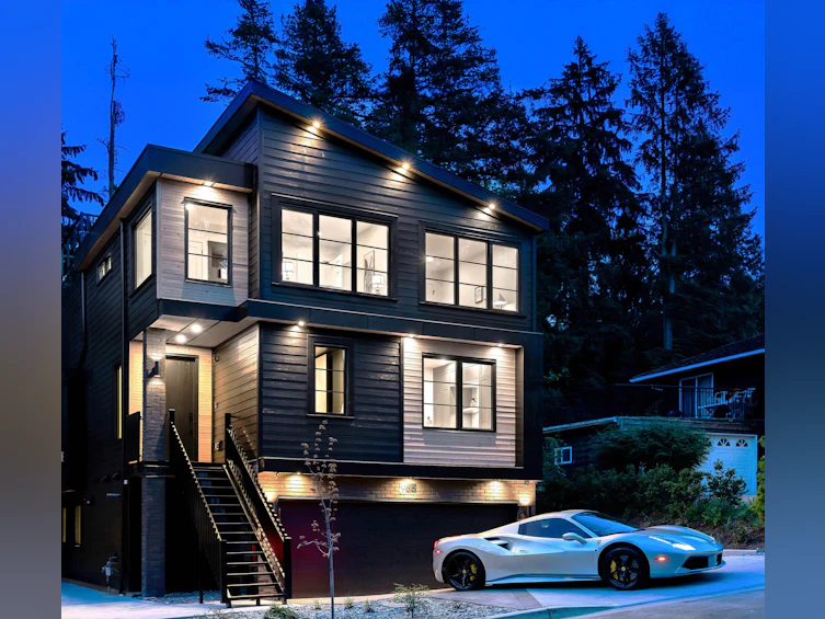 986 Seaforth Way, Port Moody, BC, V3H 1P3