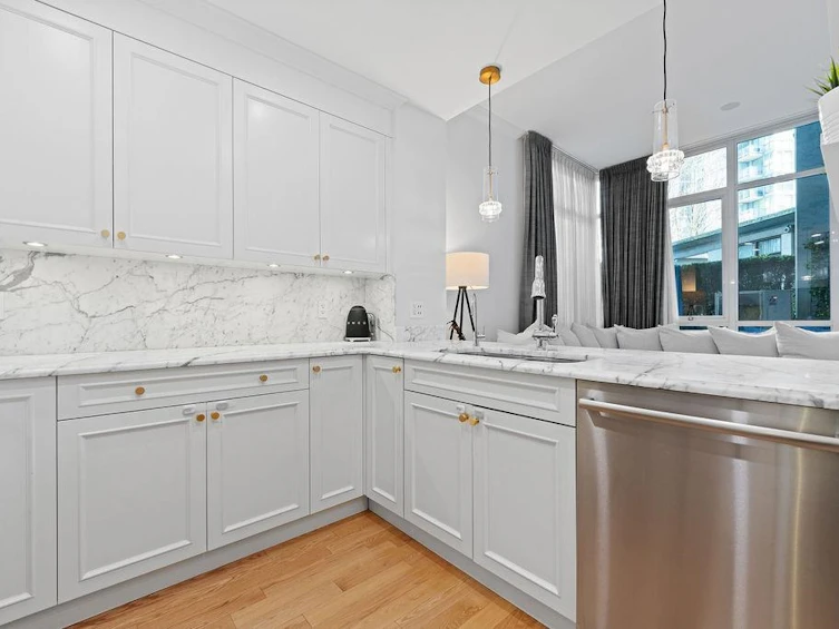 471 Beach Crescent, Vancouver, BC, V6Z 3B9 - 7