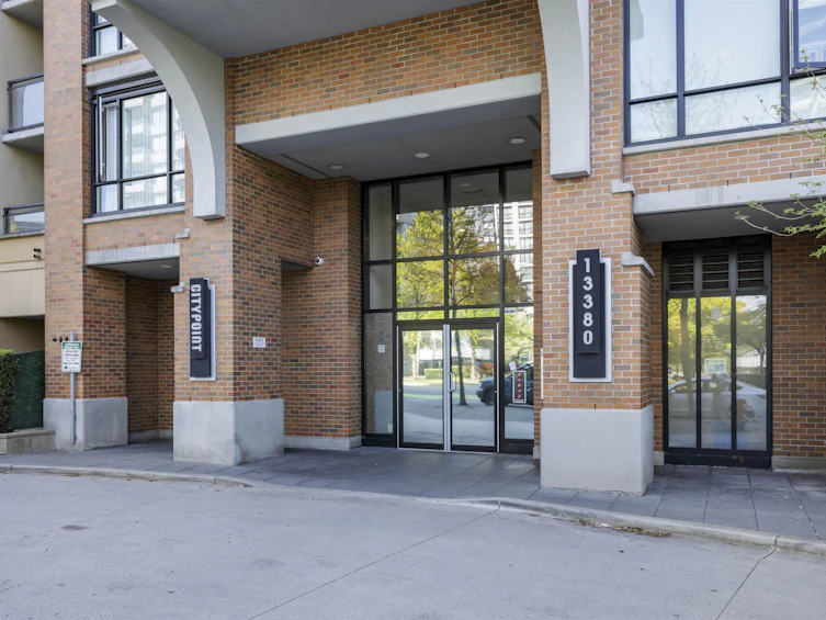803-13380 108 Avenue, Surrey, BC, V3T 0E7 - 3