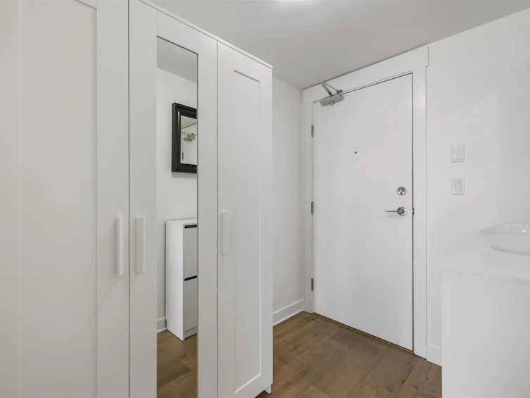803-13380 108 Avenue, Surrey, BC, V3T 0E7 - 8