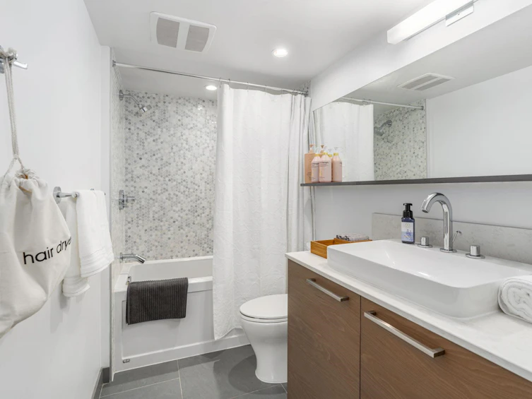 608-189 Keefer Street, Vancouver, BC, V6A 0C8 - 10