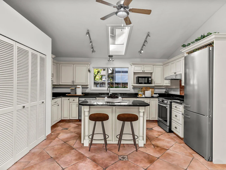 5660 Goldenrod Crescent, Delta, BC, V4L 2G4 - 13
