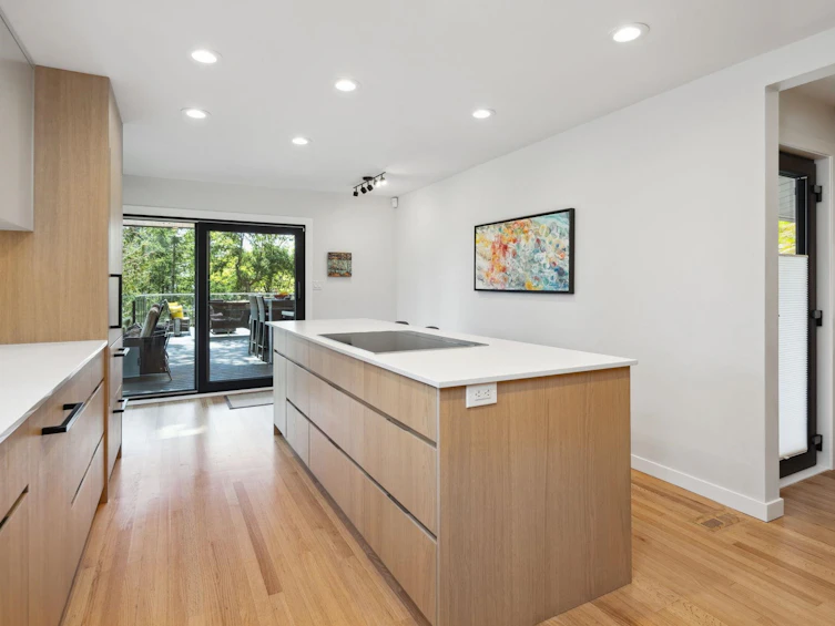 4044 Almondel Road, West Vancouver, BC, V7V 3L5 - 10