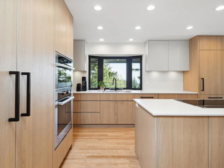 4044 Almondel Road, West Vancouver, BC, V7V 3L5 - 8