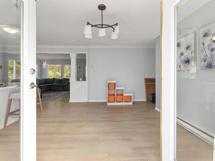 4385 Marble Road, Sechelt, BC, V7Z 0B1 - 27