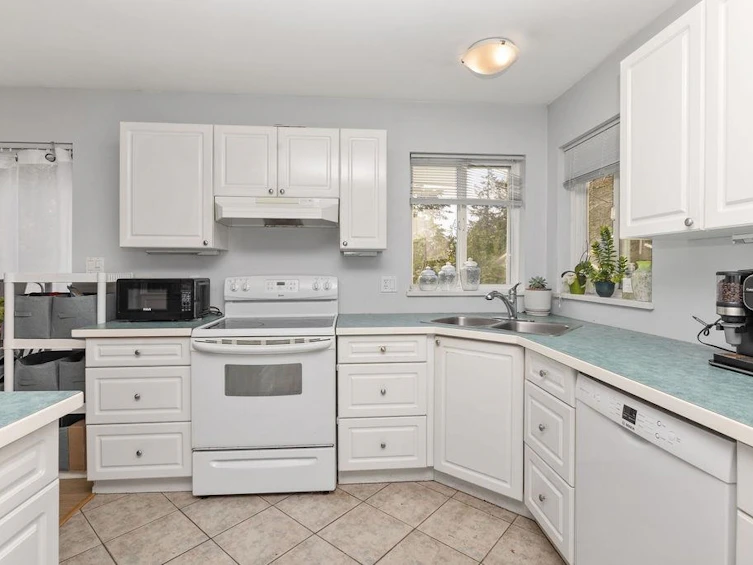 4385 Marble Road, Sechelt, BC, V7Z 0B1 - 16