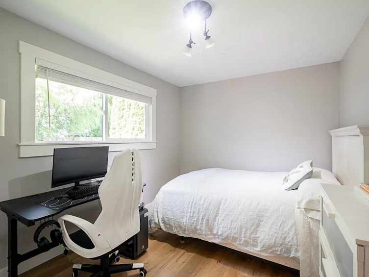 12523 Blackstock Street, Maple Ridge, BC, V2X 5N7 - 17