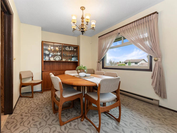 10039 Eagle Crescent, Chilliwack, BC, V2P 7R1 - 9