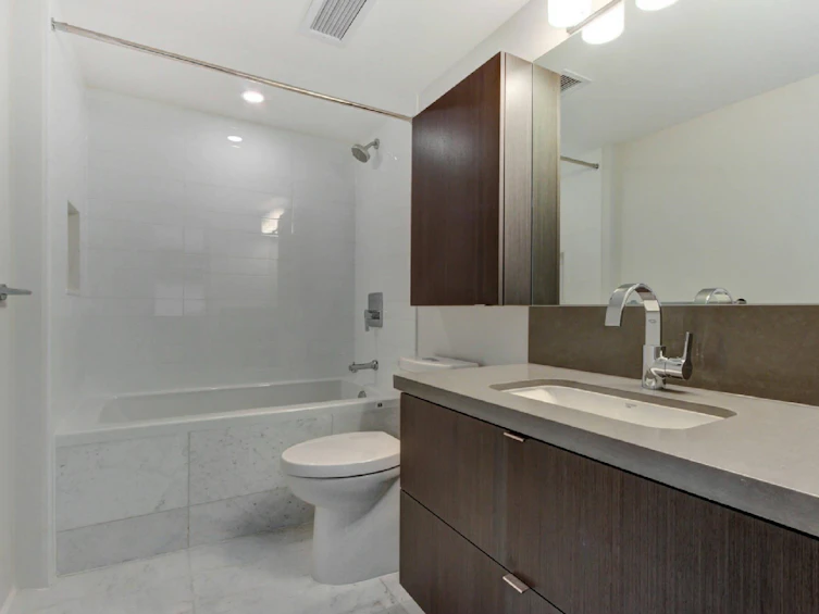 1801-8189 Cambie Street, Vancouver, BC, V6P 0G6 - 4